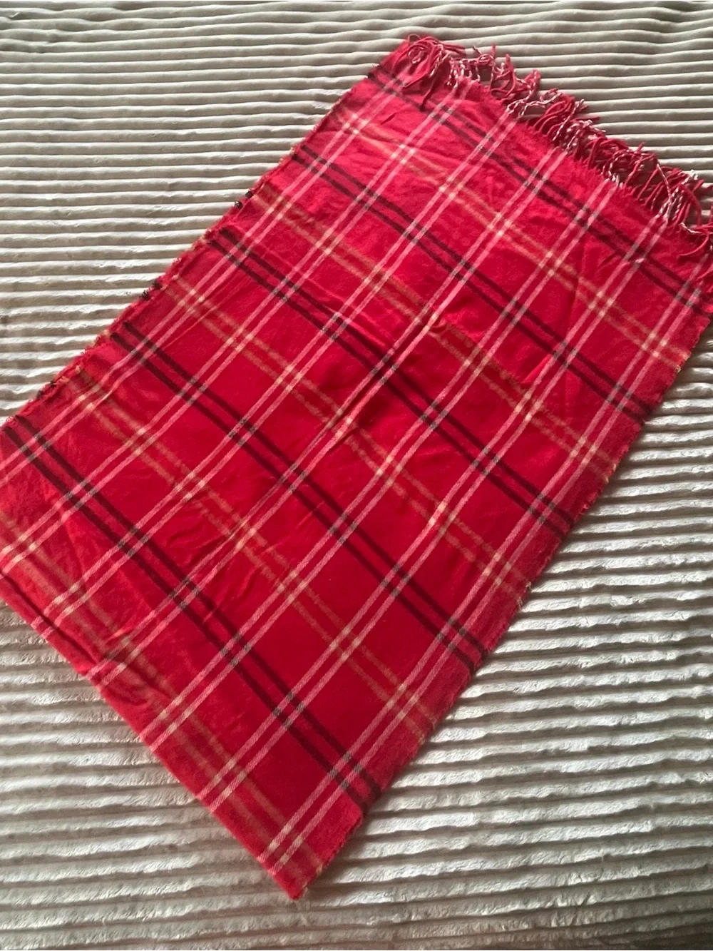 Steve Madden red plaid scarf ♡